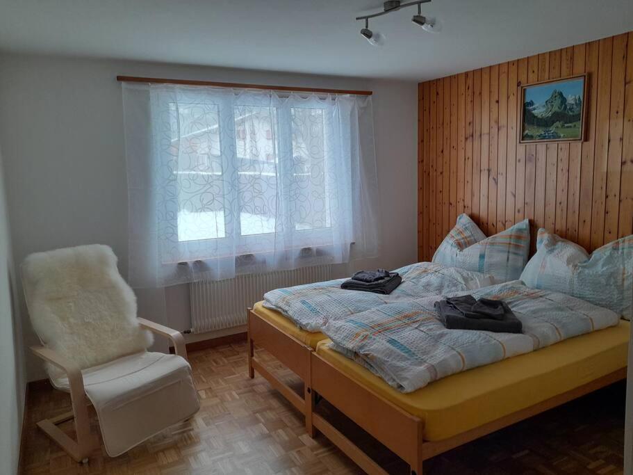 2 1/2 Zimmer Ferienwohnung Meiringen Esterno foto